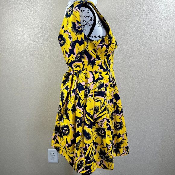 J. Crew Pique Yellow Floral Sunflower Fit & Flare  V-Neck Dress size 00 cottage - Picture 7 of 12